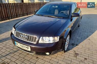 Седан Audi A4 2001 в 