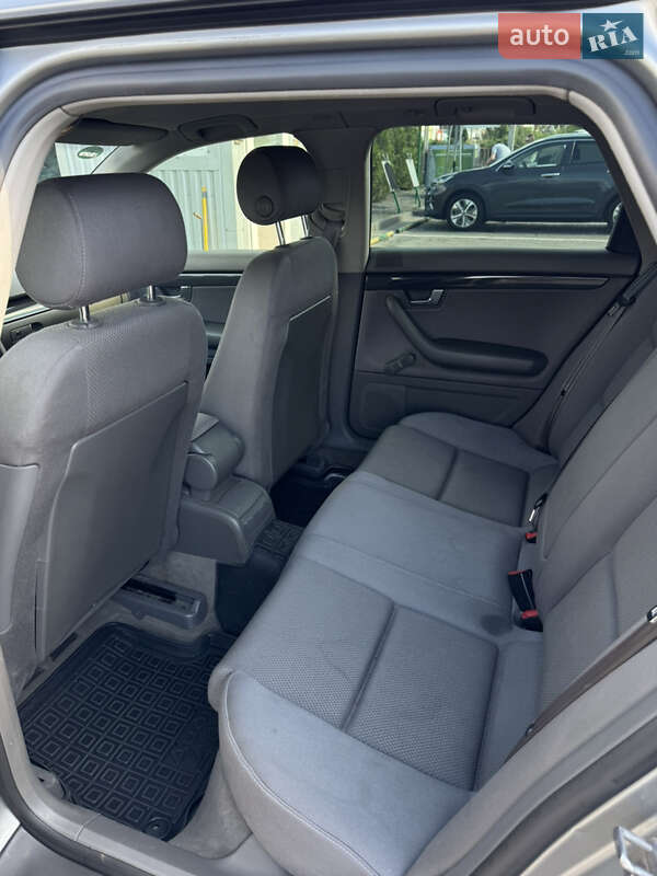 Універсал Audi A4 2002 в Вінниці