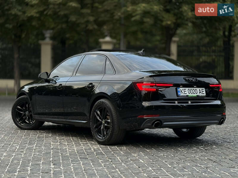 Седан Audi A4 2016 в Днепре