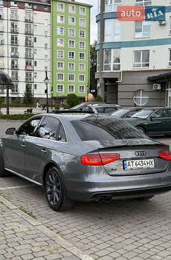 Седан Audi A4 2014 в 