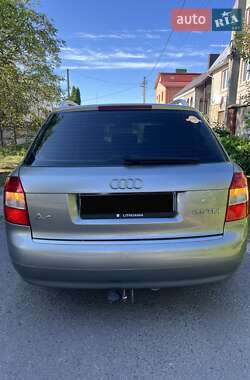 Универсал Audi A4 2004 в 