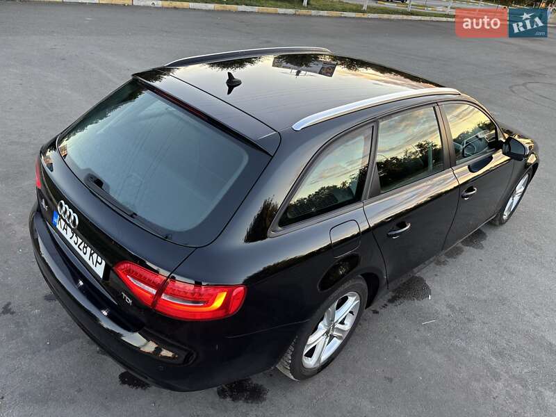 Универсал Audi A4 2015 в Киеве