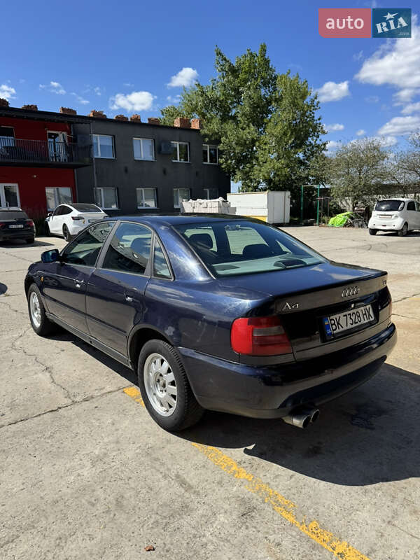 Audi A4 1998