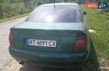 Седан Audi A4 1997 в 