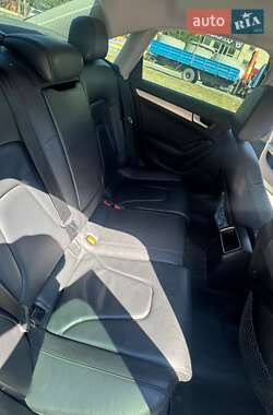 Седан Audi A4 2013 в 
