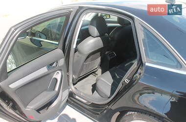 Седан Audi A4 2013 в 