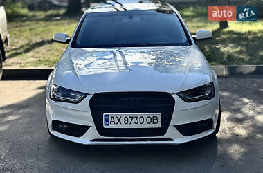 Седан Audi A4 2012 в 