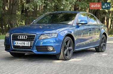 Седан Audi A4 2011 в Львове
