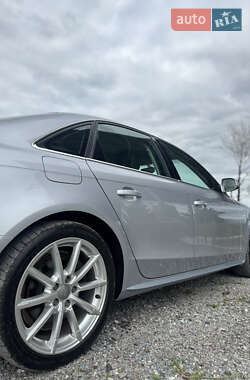Седан Audi A4 2015 в 