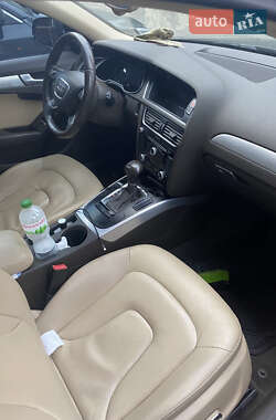 Седан Audi A4 2012 в 