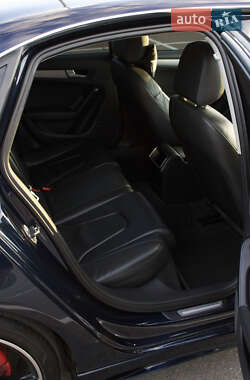 Седан Audi A4 2010 в 