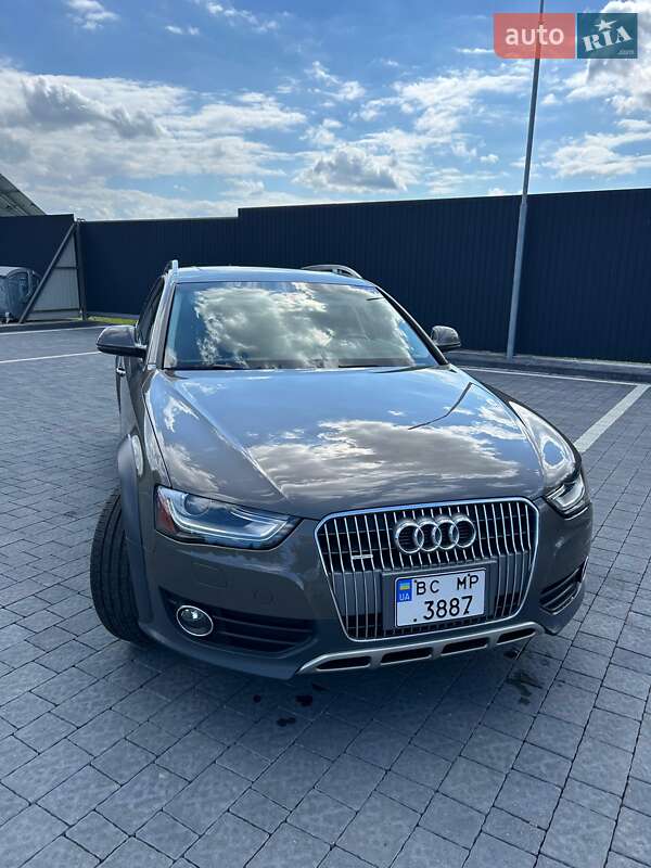 Универсал Audi A4 2013 в Львове
