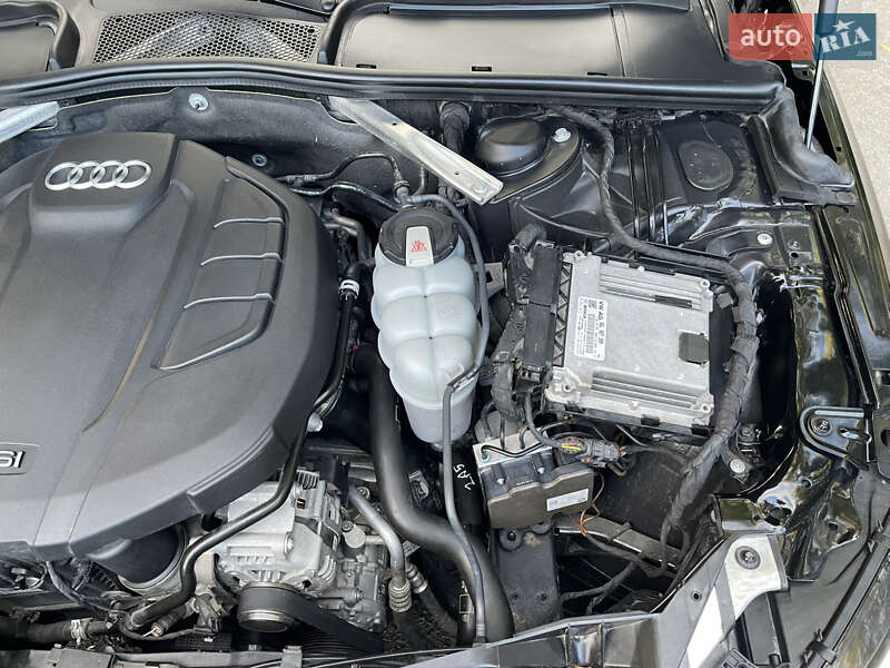 Седан Audi A4 2020 в Киеве