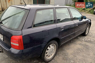 Универсал Audi A4 2001 в 