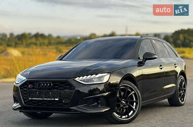 Универсал Audi A4 2021 в 