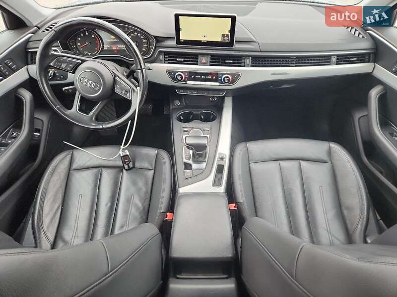 Седан Audi A4 2017 в Харькове