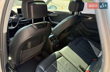 Седан Audi A4 2019 в 