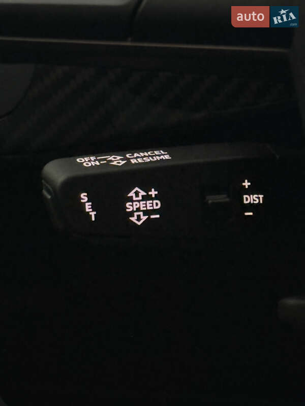 Седан Audi A4 2022 в Одессе