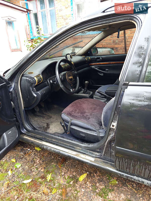 Універсал Audi A4 1999 в Долинській