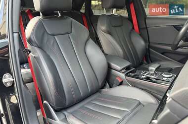 Седан Audi A4 2017 в 