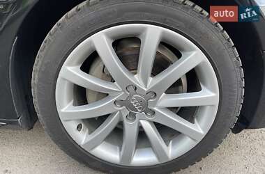 Седан Audi A4 2013 в 