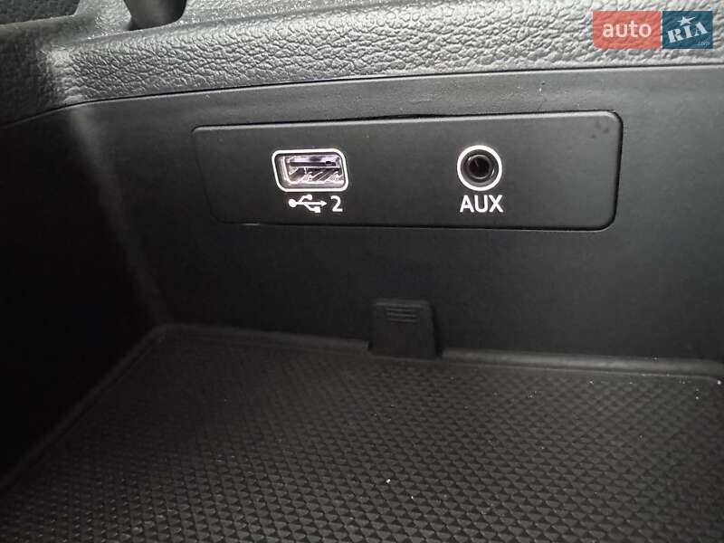 Седан Audi A4 2018 в Одессе