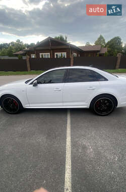 Седан Audi A4 2016 в 