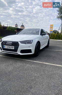 Седан Audi A4 2016 в 