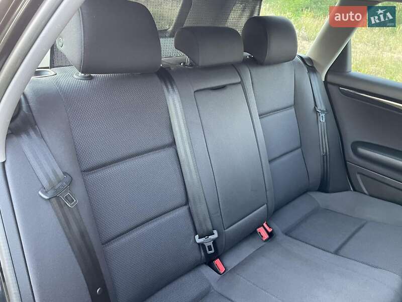 Универсал Audi A4 2003 в Каменском