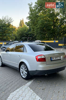 Седан Audi A4 2003 в 