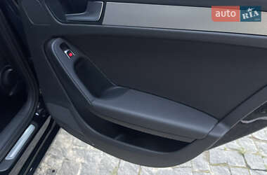 Седан Audi A4 2012 в 