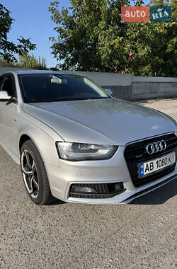 Седан Audi A4 2013 в Калиновке