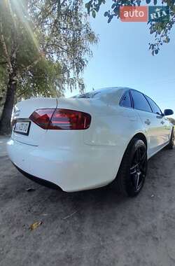 Седан Audi A4 2009 в 