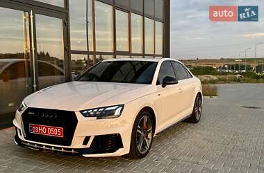 Седан Audi A4 2018 в 