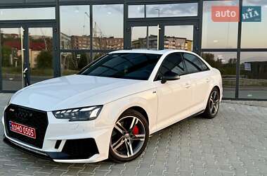 Седан Audi A4 2018 в 