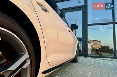 Седан Audi A4 2018 в 