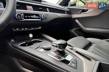 Седан Audi A4 2018 в 