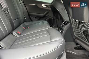 Седан Audi A4 2018 в 