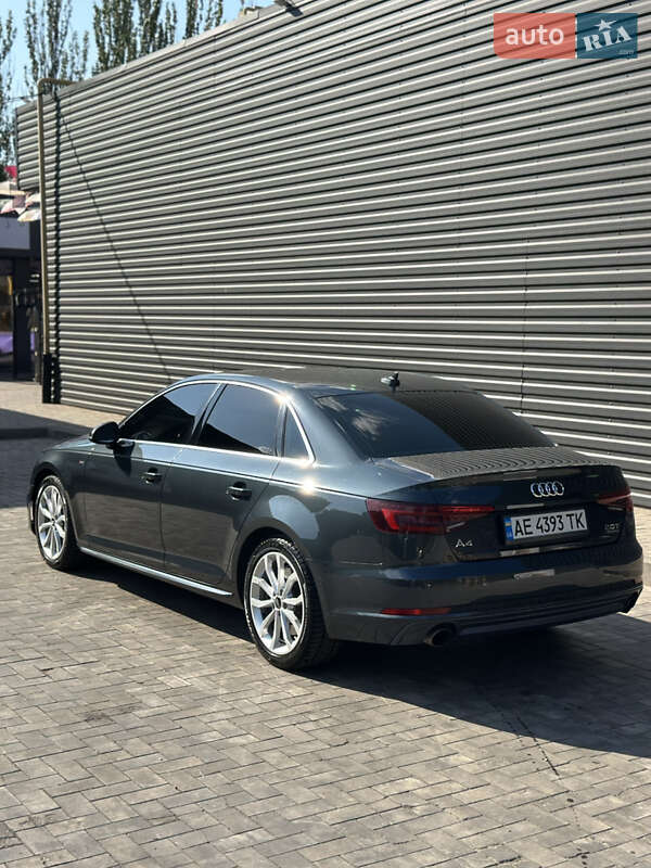 Седан Audi A4 2017 в Кривом Роге