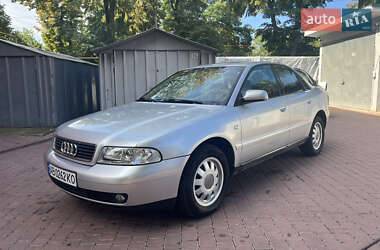 Седан Audi A4 1999 в 