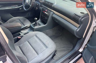 Седан Audi A4 1999 в 