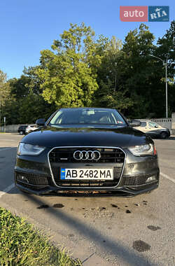 Седан Audi A4 2015 в 