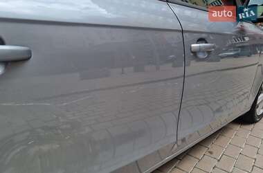 Седан Audi A4 2011 в 