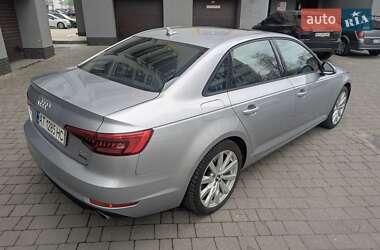 Седан Audi A4 2016 в Ивано-Франковске