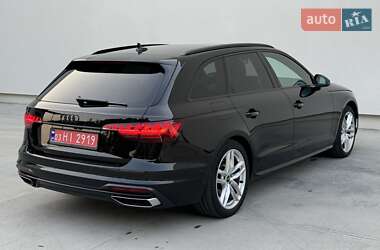 Универсал Audi A4 2022 в 