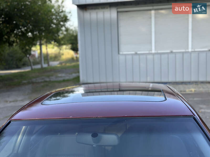Седан Audi A4 1999 в Ровно