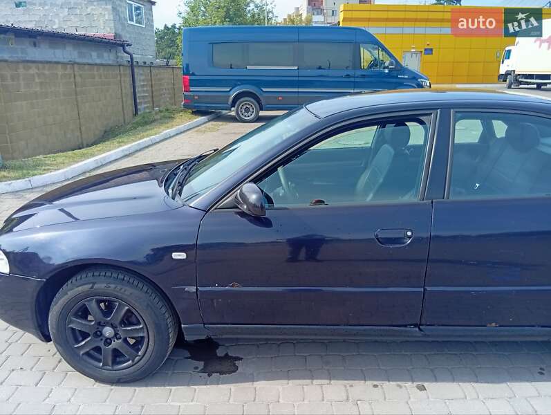 Седан Audi A4 1999 в Сарнах фото 4 Седан Audi A4 1999 в Сарнах