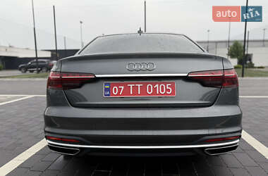 Седан Audi A4 2020 в 