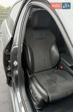 Седан Audi A4 2020 в 