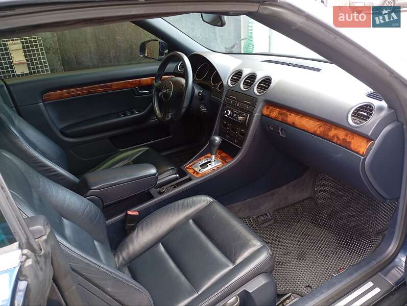 Кабриолет Audi A4 2003 в Львове фото 17 Кабриолет Audi A4 2003 в Львове